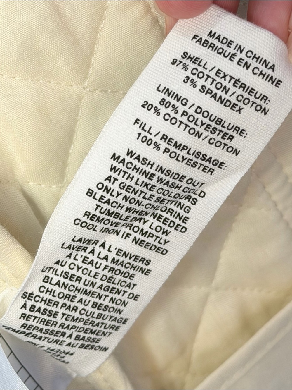 NWT Avec Les Filles Cream Quilted Ruffle-Trim Tie-Front Bomber Jacket Size Med - Picture 10 of 13